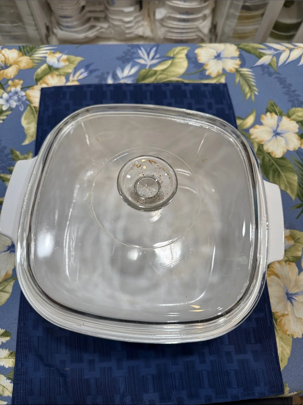 Corningware A-5-B Five Liter White Covered Casserole with Pastel Bouquet